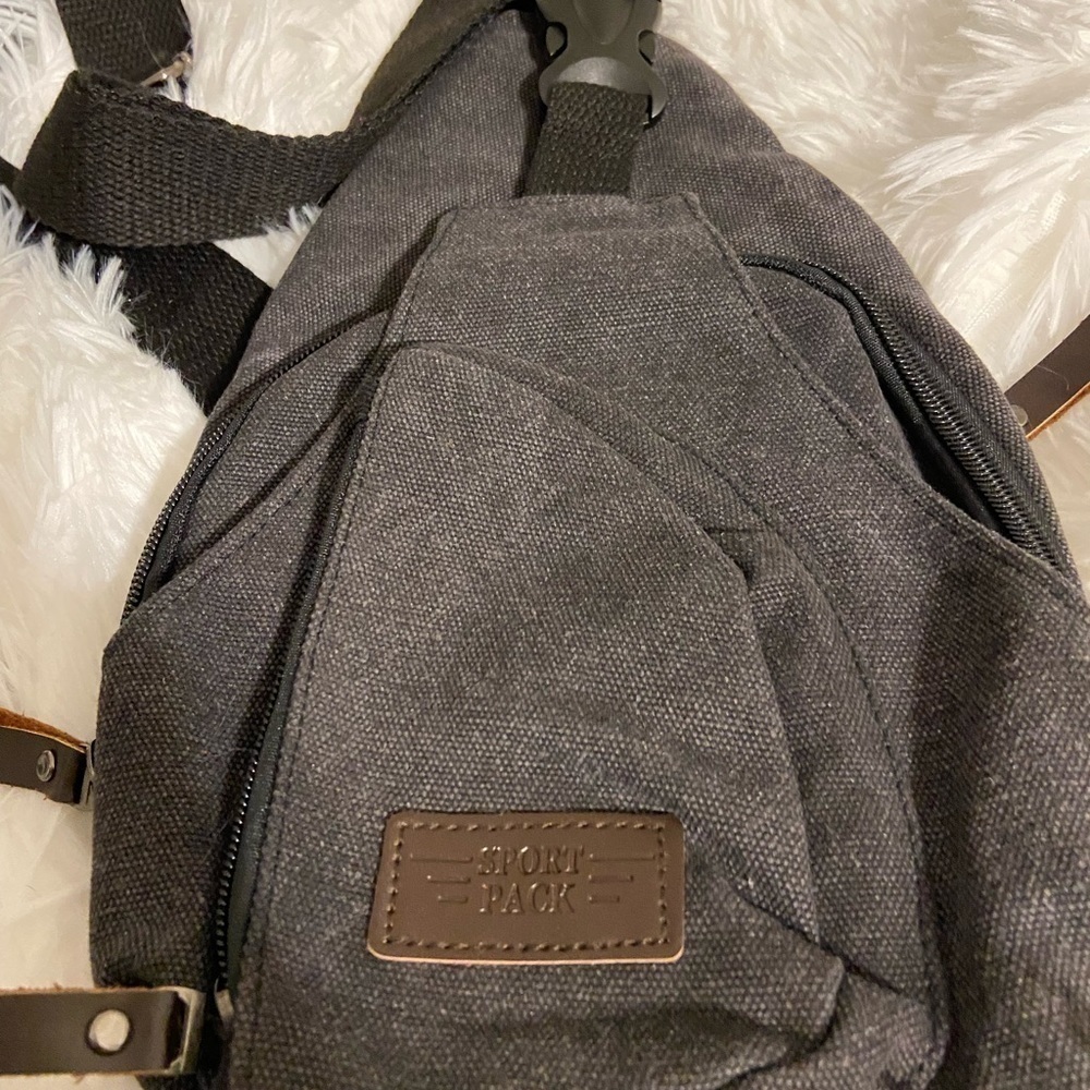 Cross body travel bag/pocketbook new